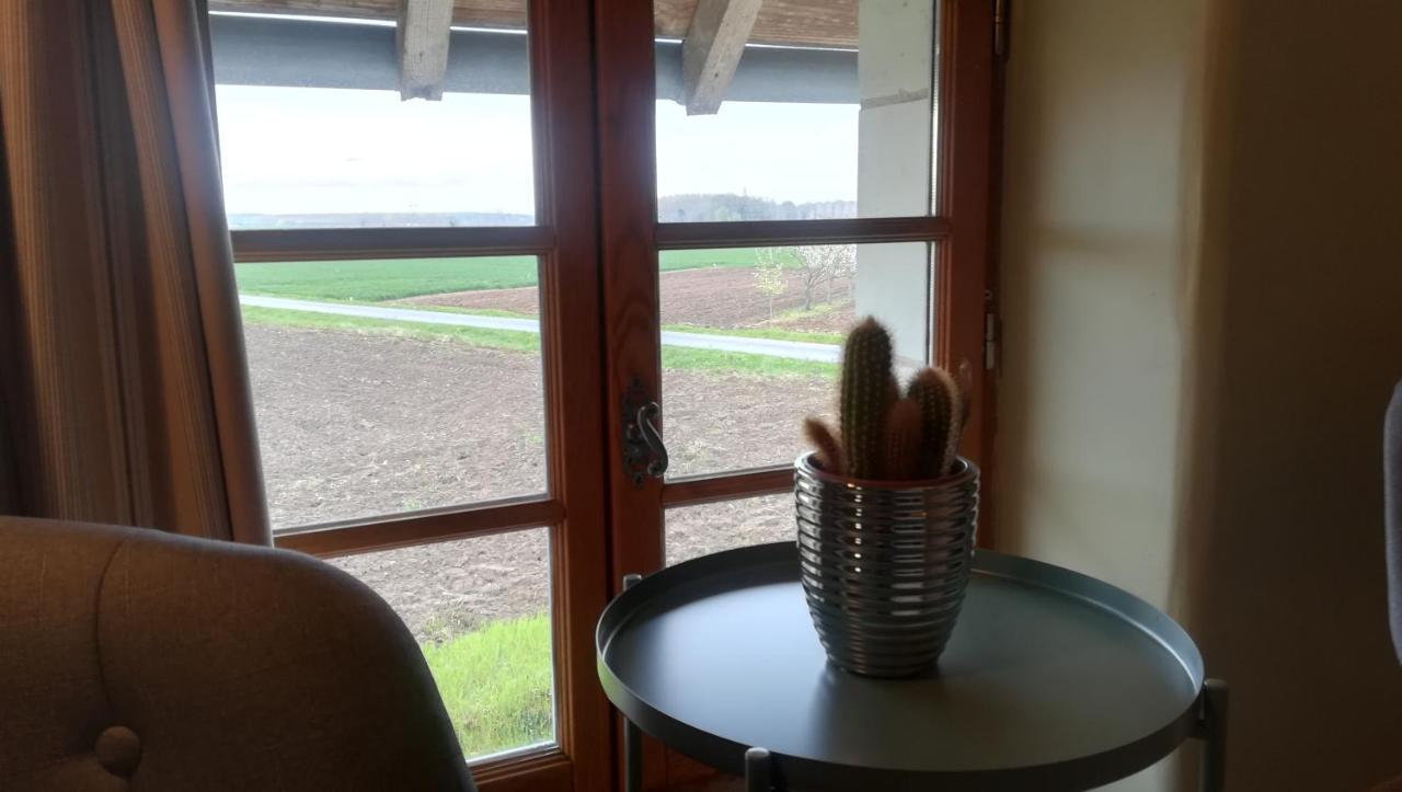 Gîte et chambres d'hôtes Le Chêne Billault Pouant Exterior foto